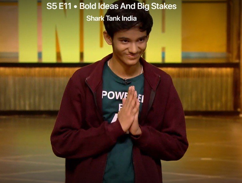 Jaiwardhan Tyagi on the Shark Tank India floor during his Season 5 pitch